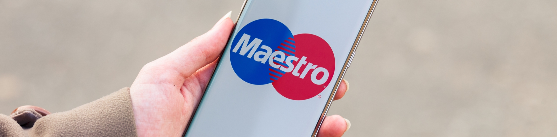 20190624_MAESTRO_PHONE_HEADING_BACKGROUND.jpg